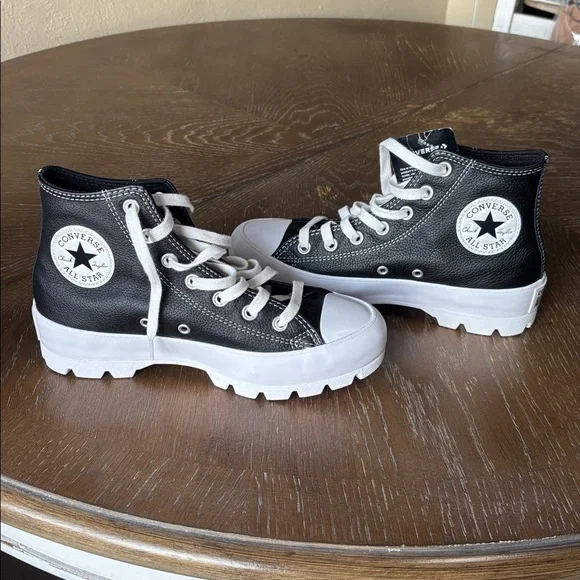 Converse Chuck Taylor All Star Lugged Leather Platforms Sneakers 567164C - Picture 3 of 13